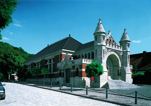 Керамическая черепица Creaton RATIO HONGEDA FINESSE antik geflammt glasiert